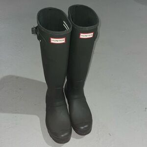 Hunter rain boots